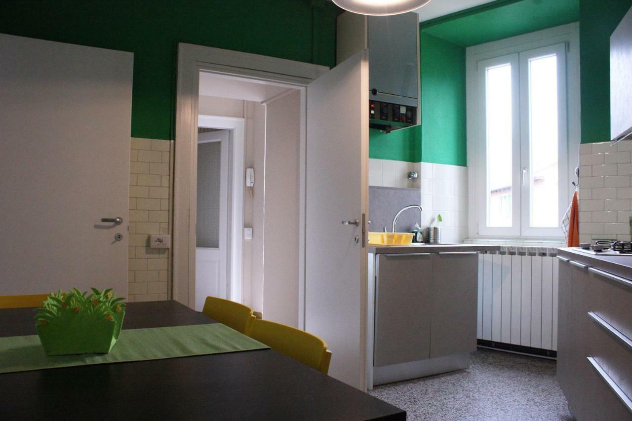 Casa Dennis Lägenhet Cannobio Exteriör bild